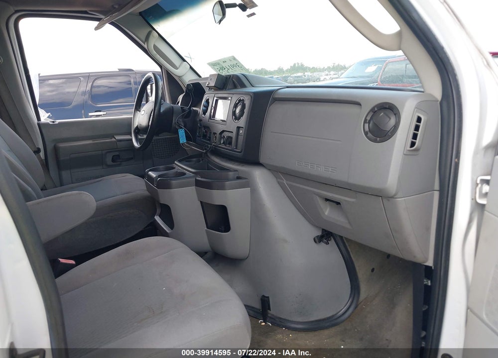 2013 FORD E-350 SUPER DUTY VIN: 1FBNE3BL2DDA73664