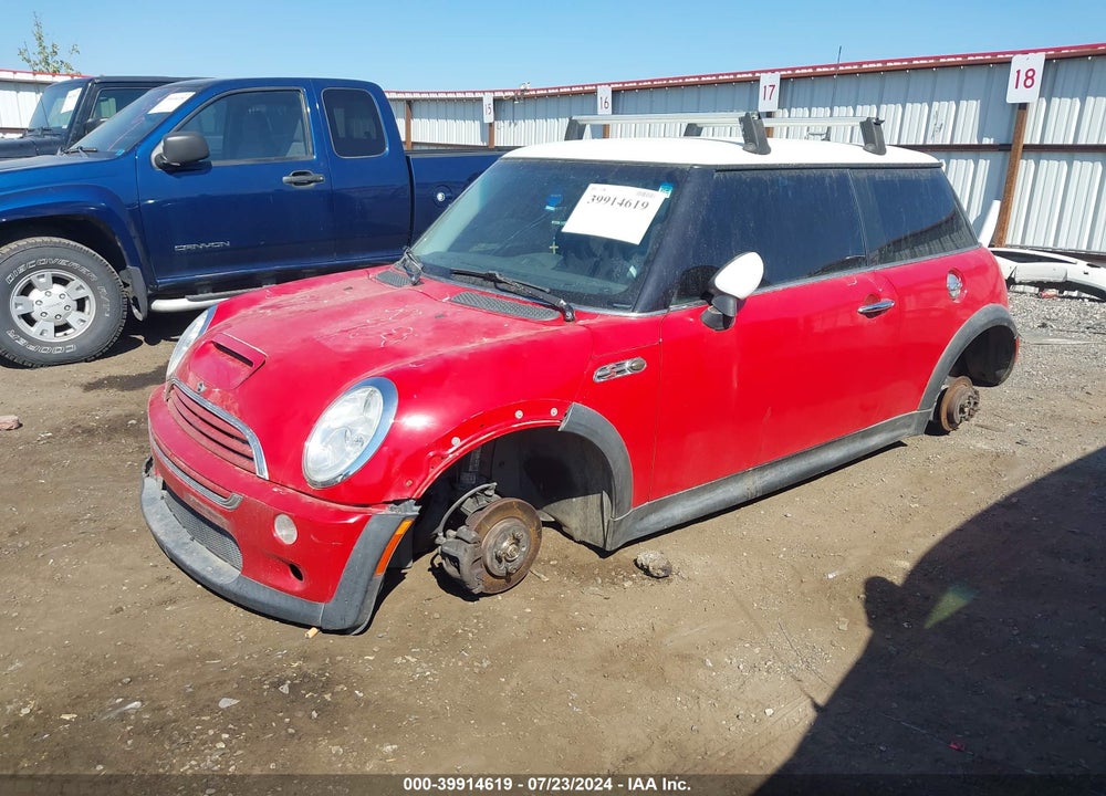 2002 MINI COOPER S VIN: WMWRE33422TD51793