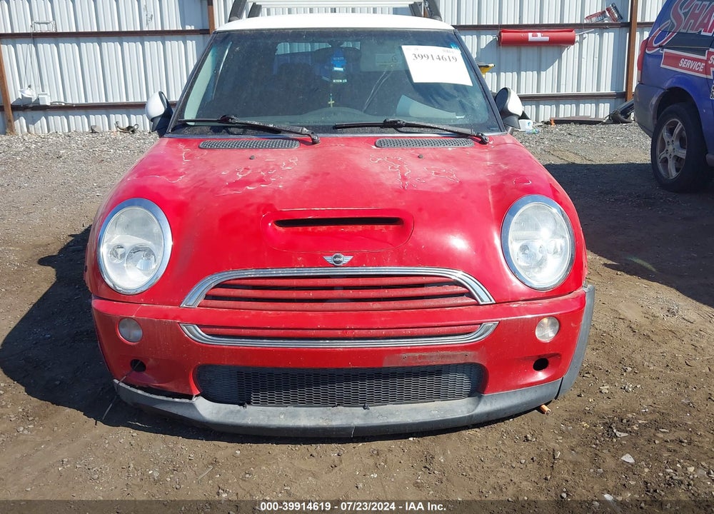 2002 MINI COOPER S VIN: WMWRE33422TD51793