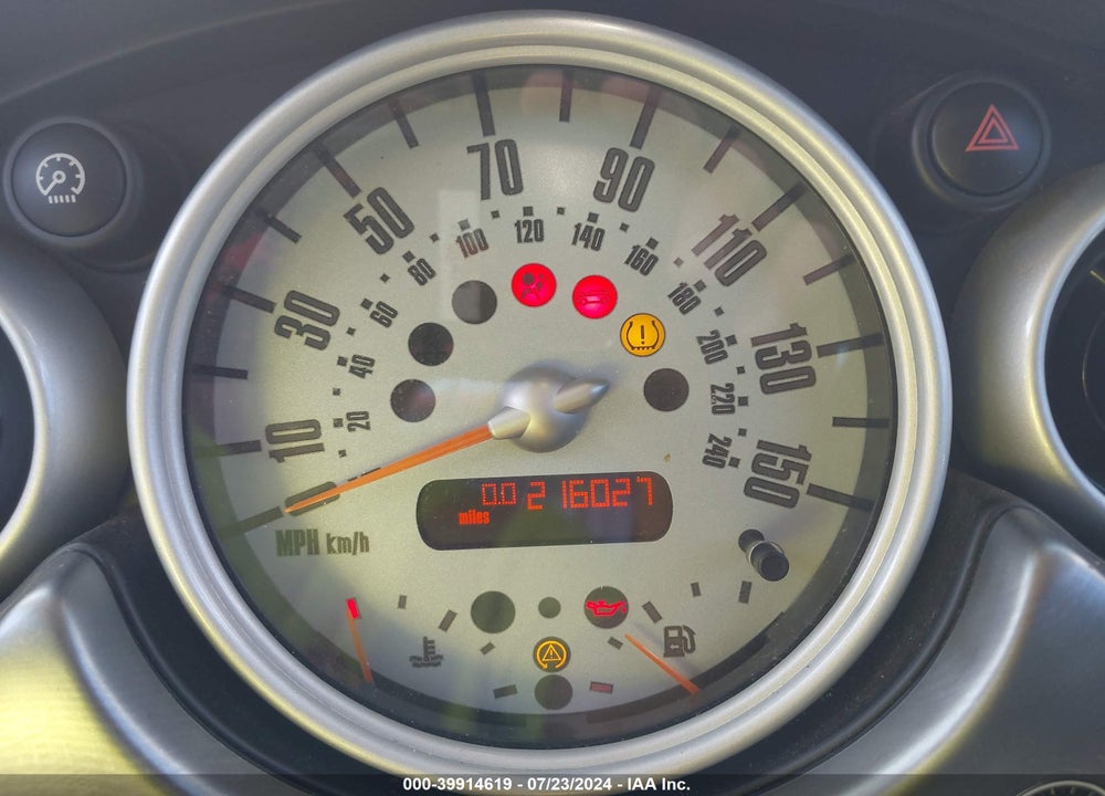 2002 MINI COOPER S VIN: WMWRE33422TD51793