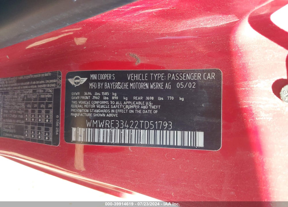 2002 MINI COOPER S VIN: WMWRE33422TD51793