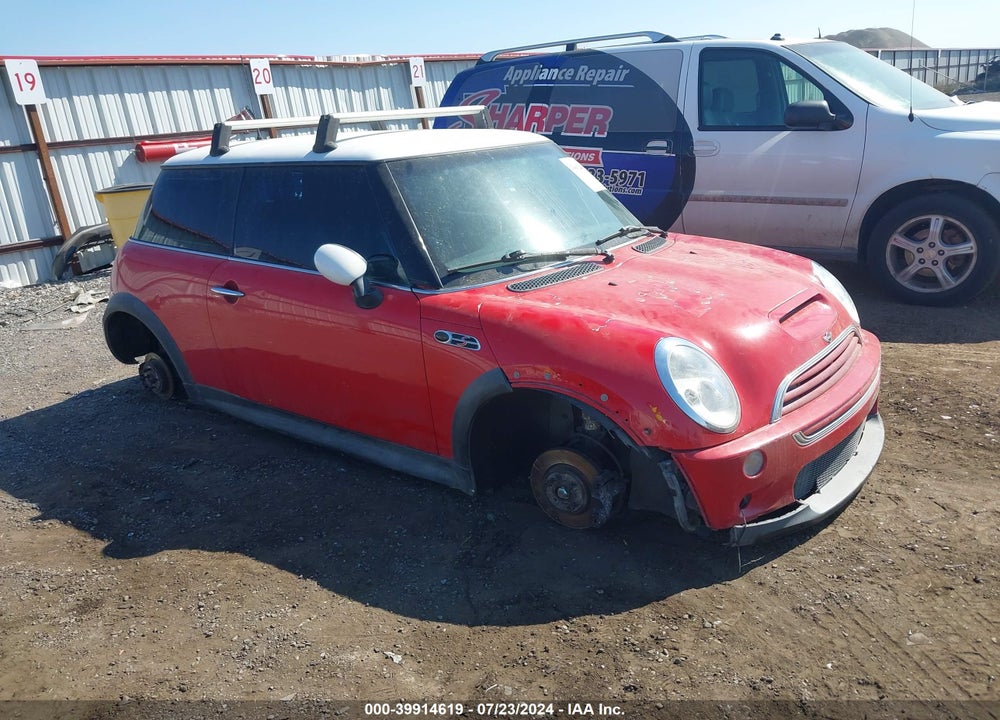 2002 MINI COOPER S VIN: WMWRE33422TD51793