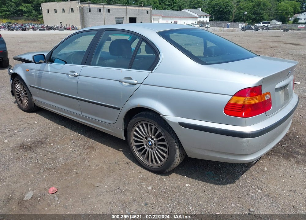 2002 BMW 330XI VIN: WBAEW53492PG17567