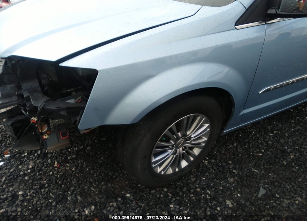 2013 CHRYSLER TOWN & COUNTRY TOURING-L VIN: 2C4RC1CG1DR512083