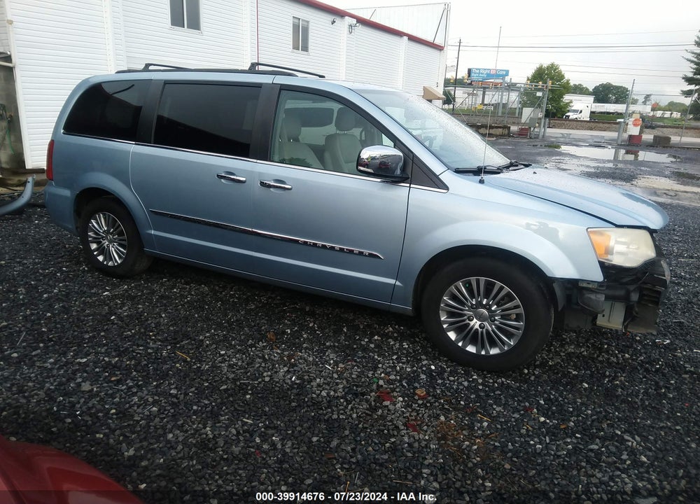 2013 CHRYSLER TOWN & COUNTRY TOURING-L VIN: 2C4RC1CG1DR512083