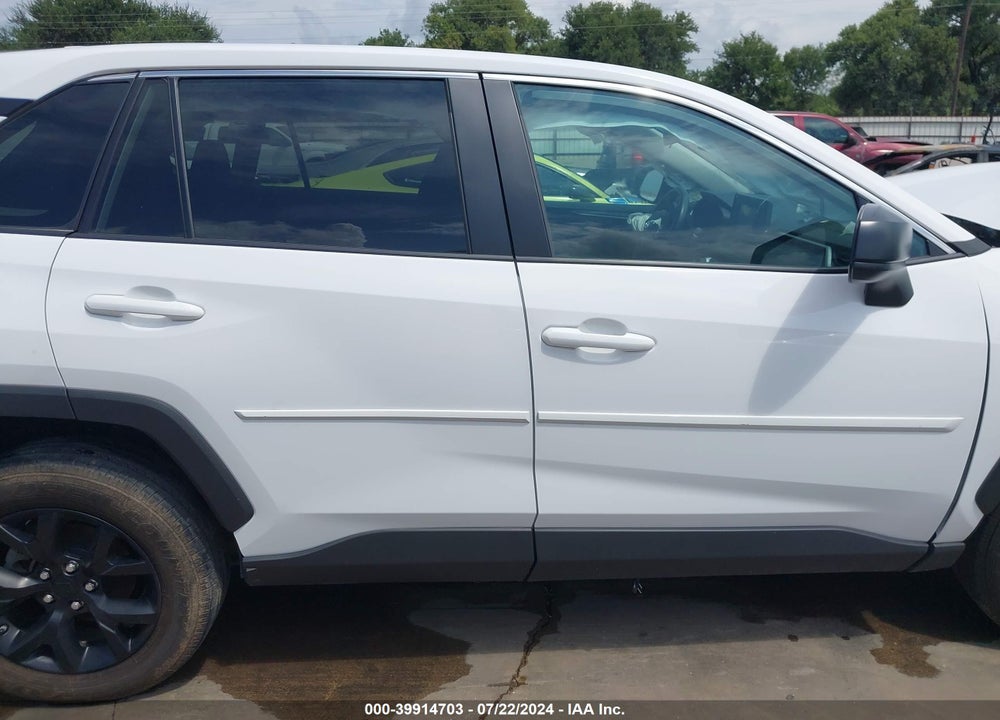 2022 TOYOTA RAV4 LE VIN: 2T3F1RFV2NC306670