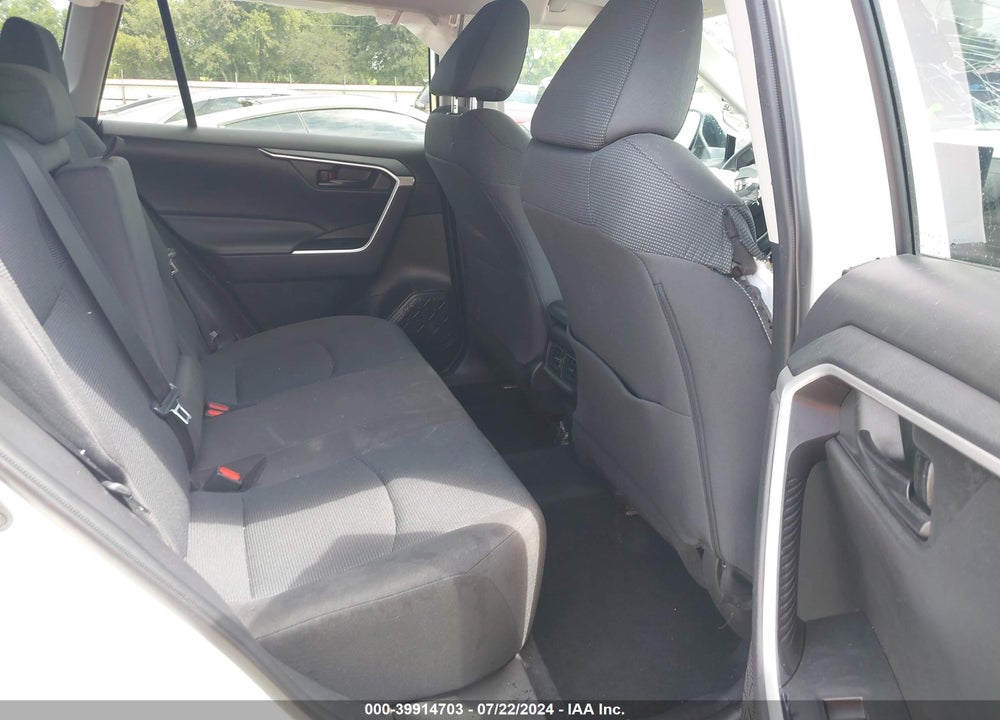 2022 TOYOTA RAV4 LE VIN: 2T3F1RFV2NC306670