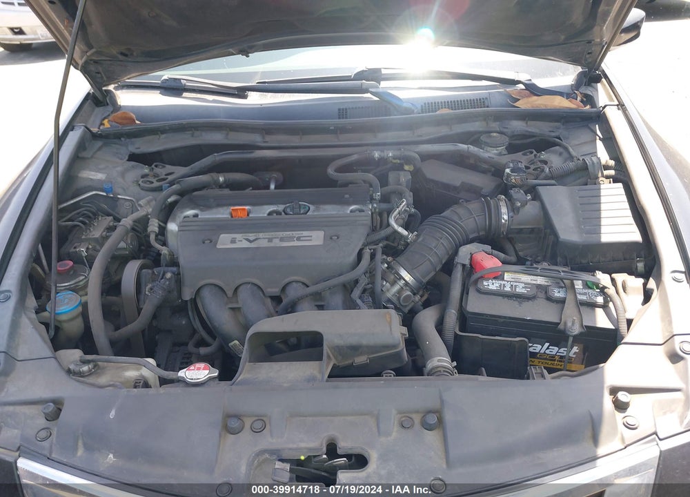 2009 HONDA ACCORD 2.4 EX VIN: 1HGCP26789A120615