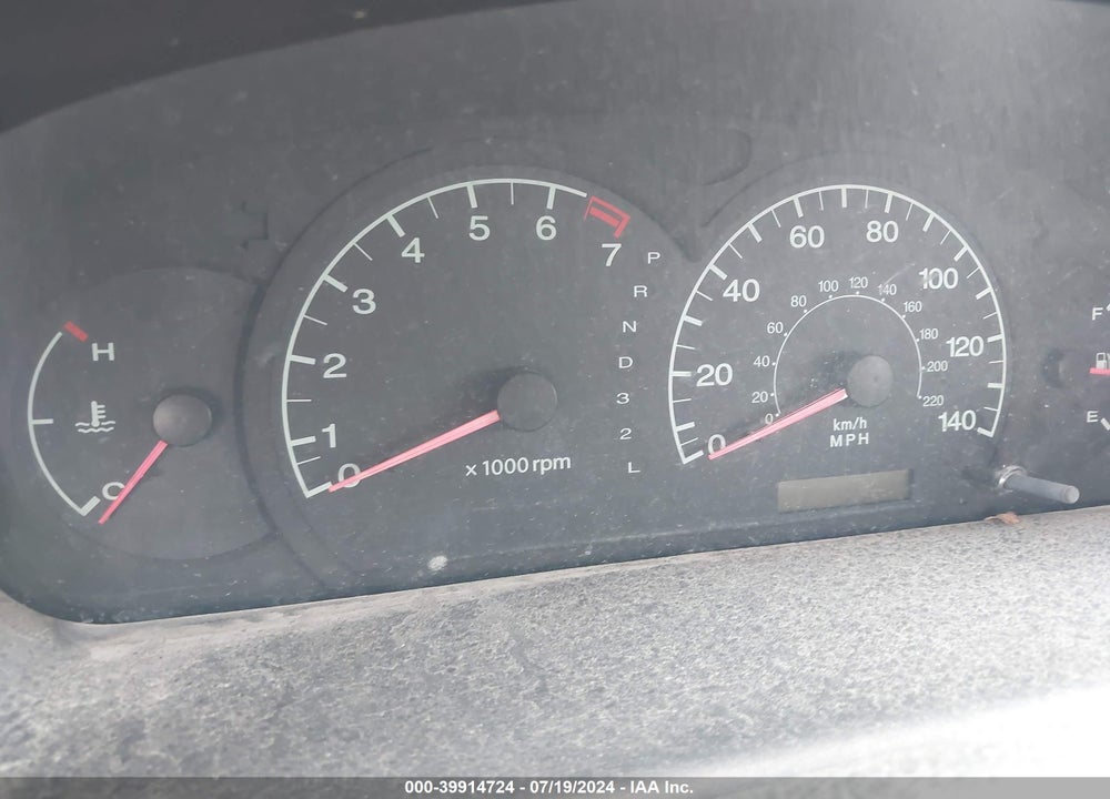 2002 HYUNDAI ELANTRA GLS VIN: KMHDN45D52U392745