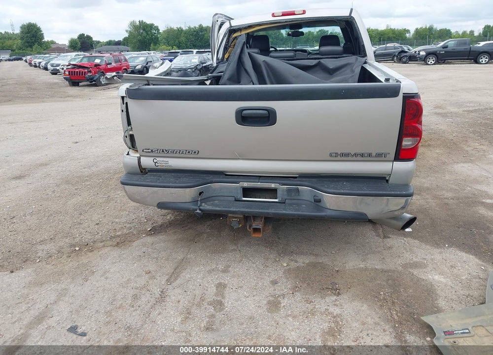 2005 CHEVROLET SILVERADO 2500HD LT VIN: 1GCHK232X5F956564