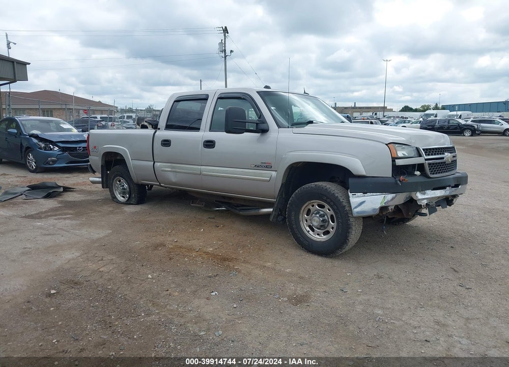 2005 CHEVROLET SILVERADO 2500HD LT VIN: 1GCHK232X5F956564