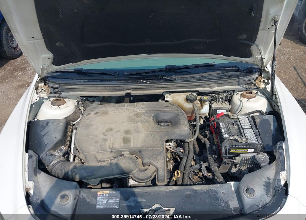 2011 CHEVROLET MALIBU 1LT VIN: 1G1ZC5E10BF301695