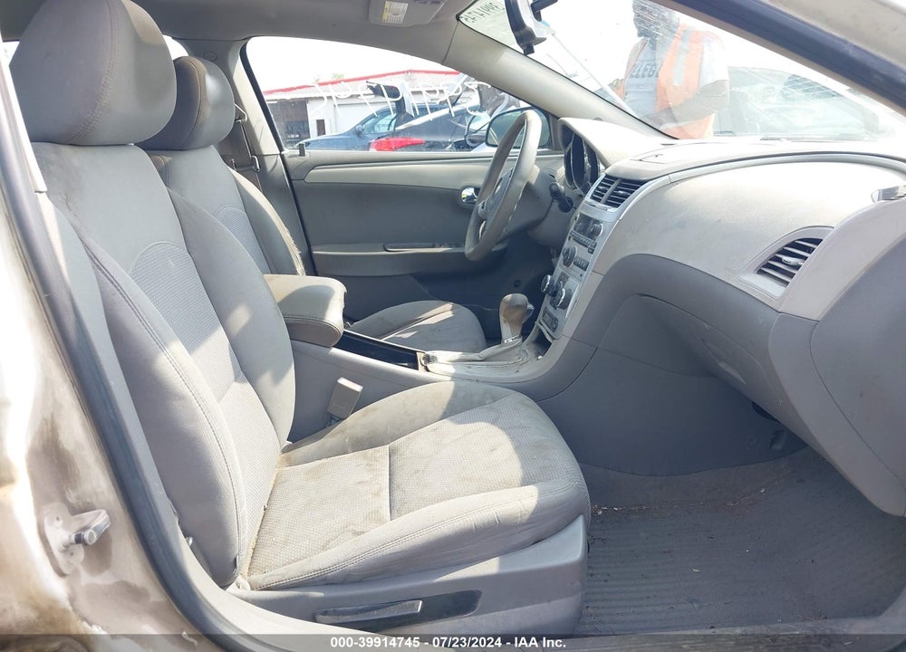 2011 CHEVROLET MALIBU 1LT VIN: 1G1ZC5E10BF301695