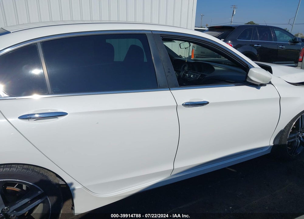 2017 HONDA ACCORD VIN: 1HGCR2F11HA143089