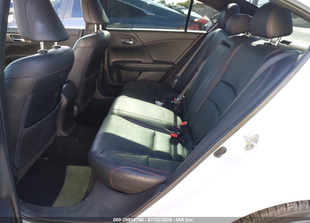 2017 HONDA ACCORD VIN: 1HGCR2F11HA143089