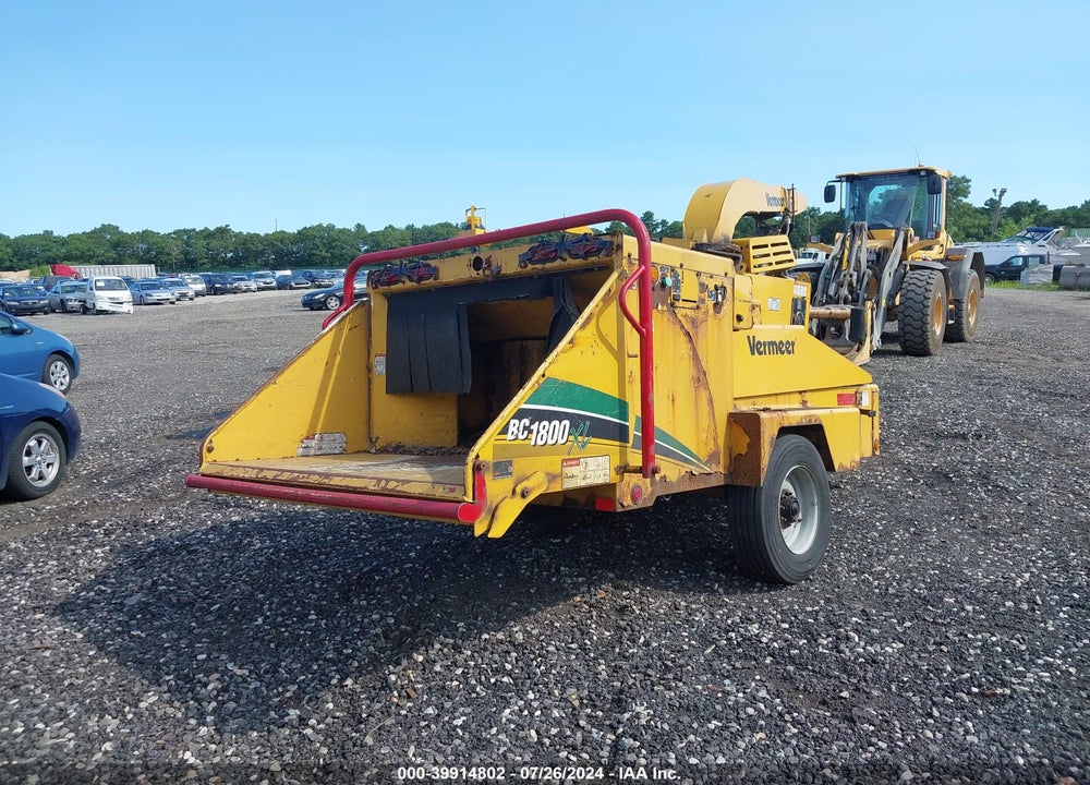 2015 VERMEER MFG. CO. --- VIN: 1VRY131ZXF1004672
