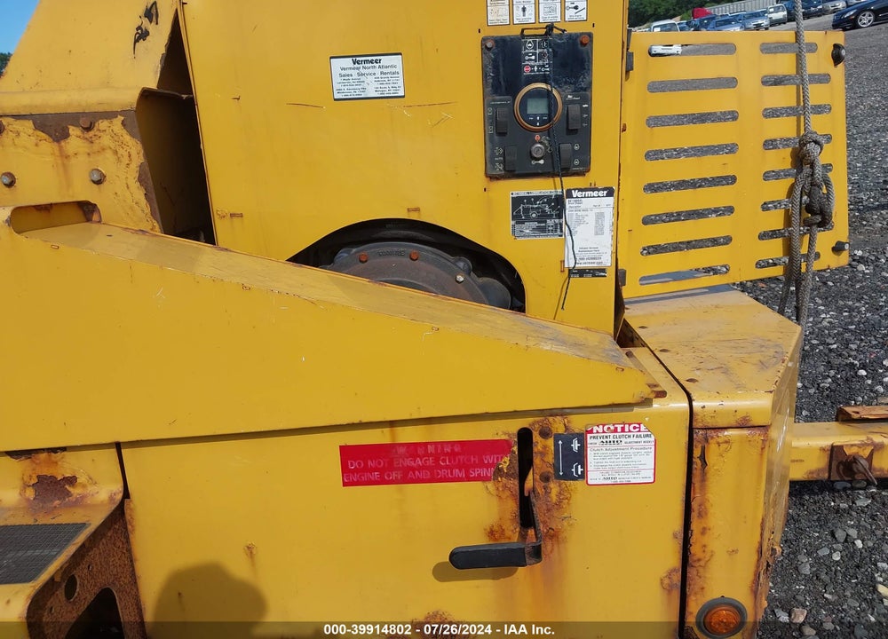 2015 VERMEER MFG. CO. --- VIN: 1VRY131ZXF1004672