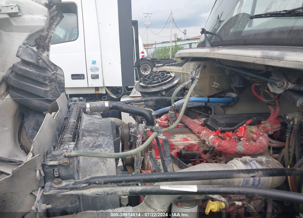 2008 FREIGHTLINER M2 106 MEDIUM DUTY VIN: 1FUBCYBS08HZ05048