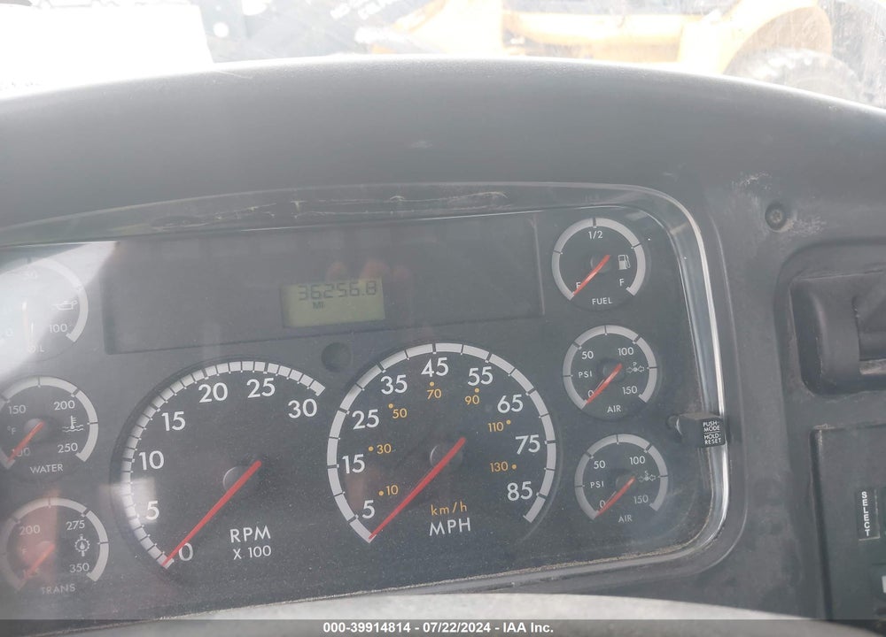 2008 FREIGHTLINER M2 106 MEDIUM DUTY VIN: 1FUBCYBS08HZ05048