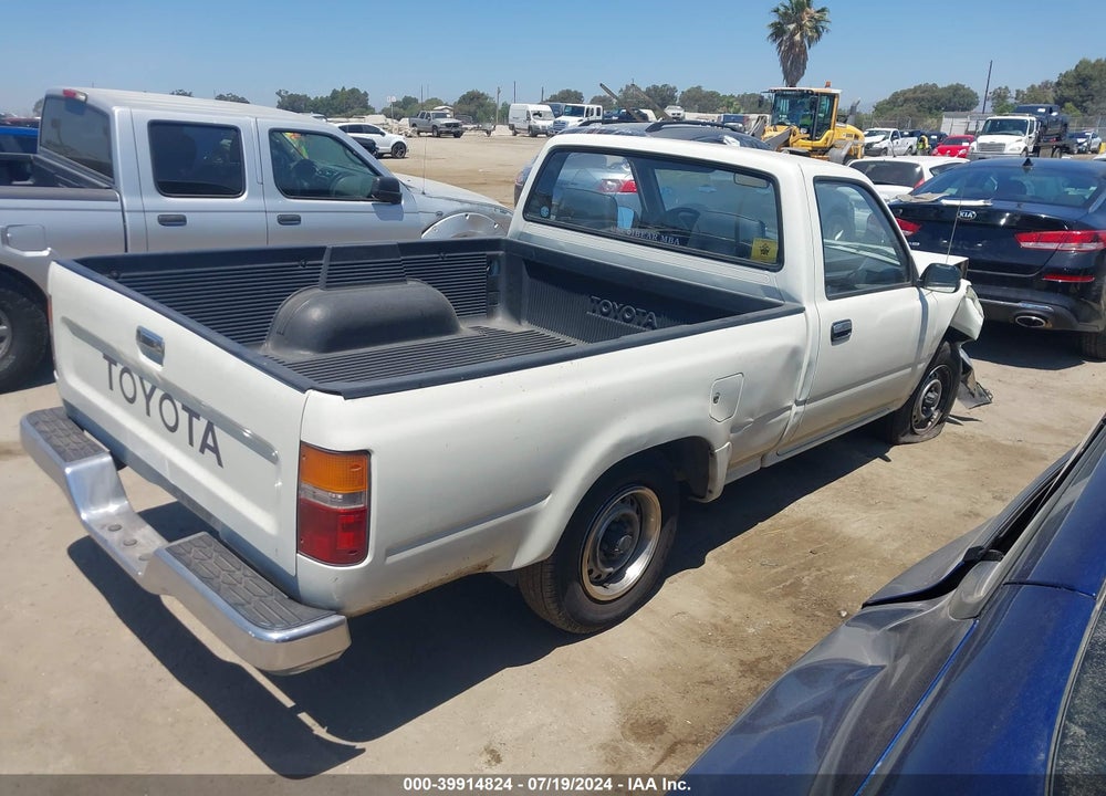 1989 TOYOTA PICKUP 1/2 TON SHT WHEELBASE DLX VIN: JT4RN81P4K5013939