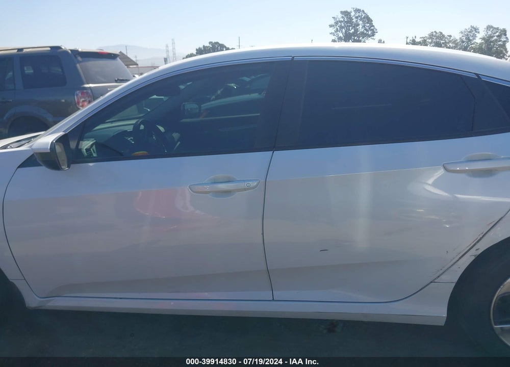 2020 HONDA CIVIC LX VIN: 2HGFC2F68LH571911