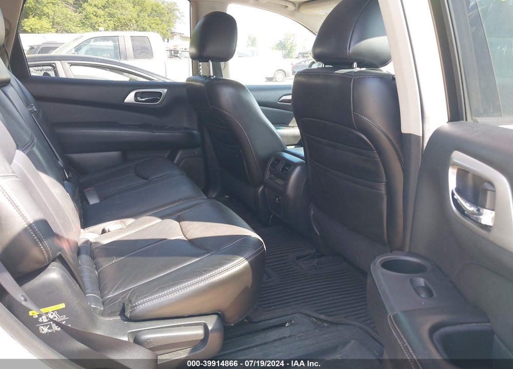 2013 NISSAN PATHFINDER SL VIN: 5N1AR2MM4DC675420