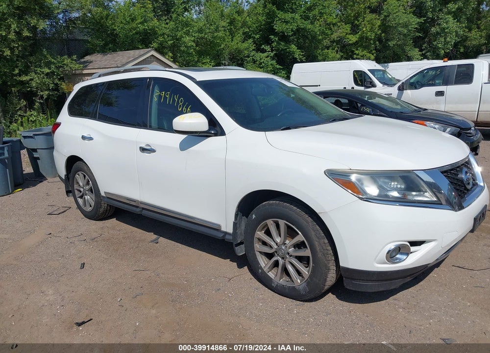 2013 NISSAN PATHFINDER SL VIN: 5N1AR2MM4DC675420