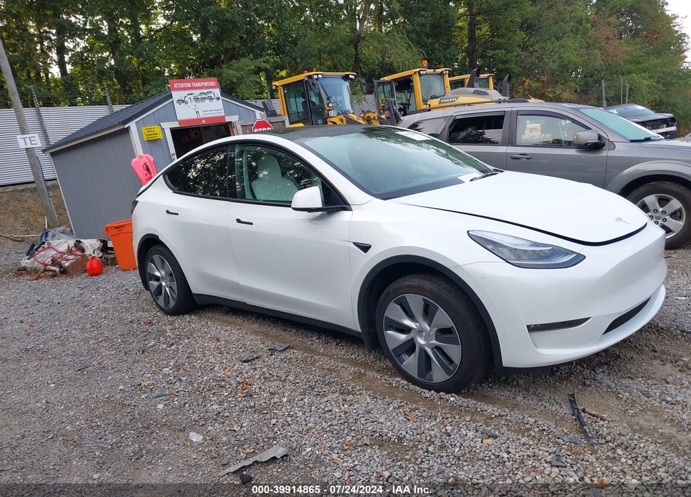 2023 TESLA MODEL Y AWD/LONG RANGE DUAL MOTOR ALL-WHEEL DRIVE VIN: 7SAYGDEE3PF616896