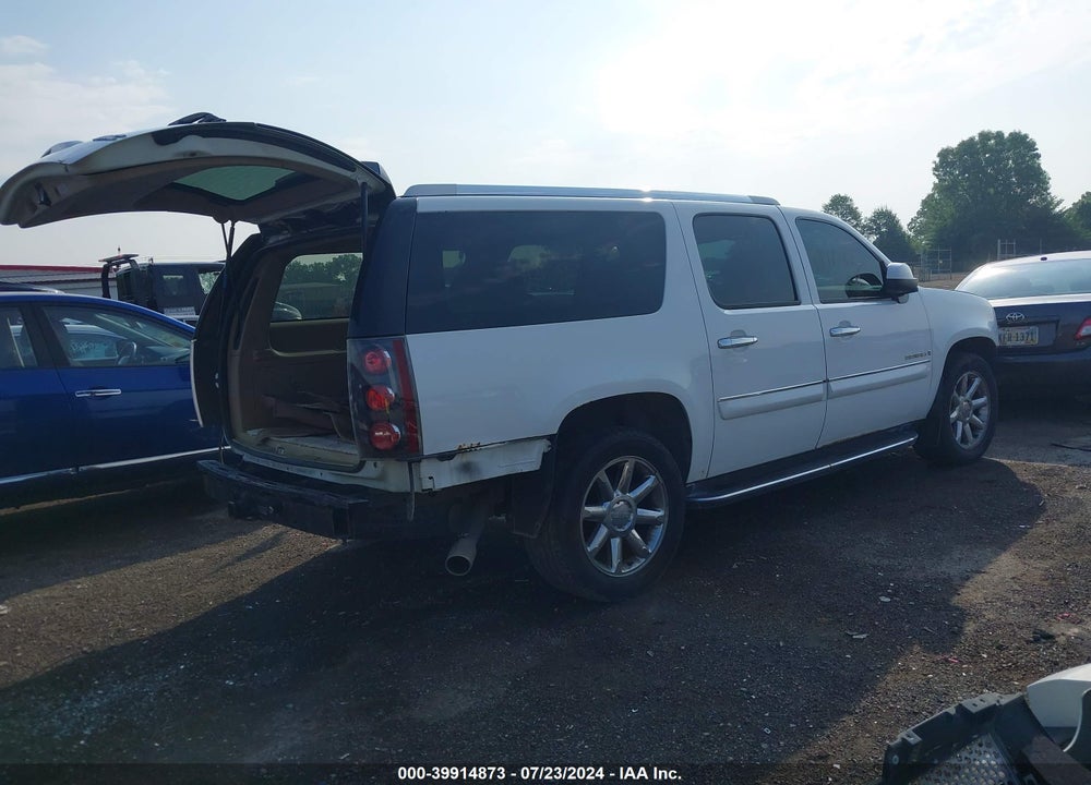 2008 GMC YUKON XL 1500 DENALI VIN: 1GKFK668X8J193384