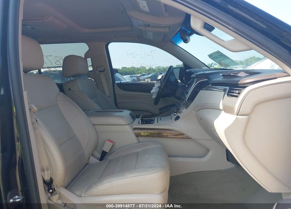 2016 GMC YUKON DENALI VIN: 1GKS2CKJ4GR430957