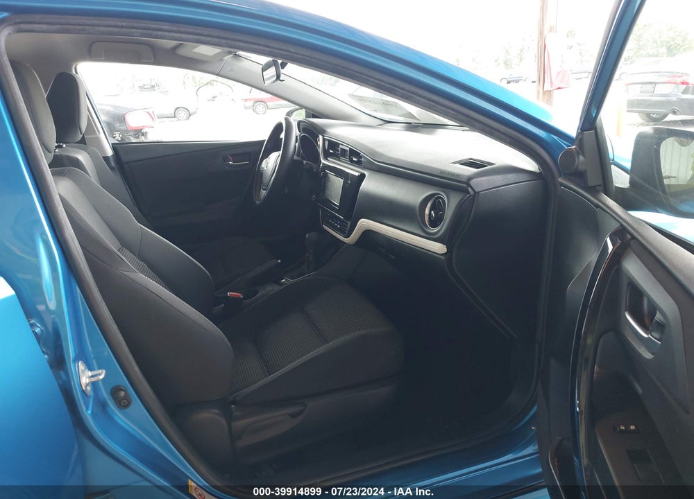 2018 TOYOTA COROLLA IM VIN: JTNKARJE9JJ555170
