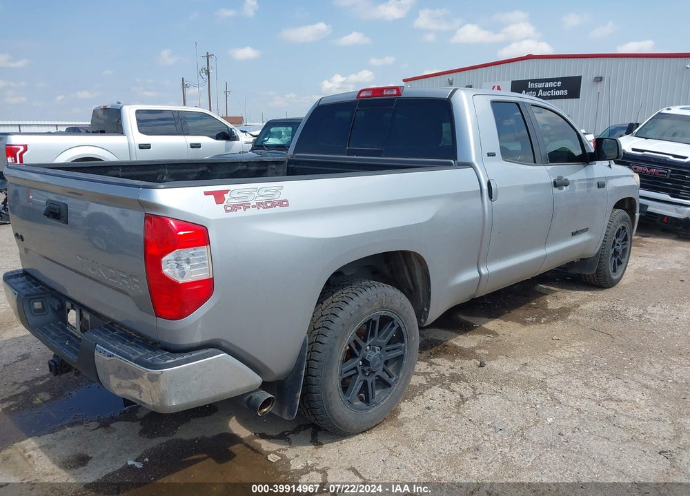 2019 TOYOTA TUNDRA SR5 5.7L V8 VIN: 5TFUW5F16KX856975