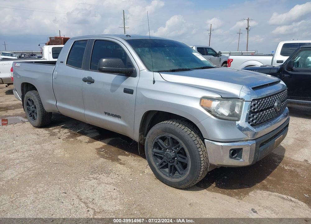 2019 TOYOTA TUNDRA SR5 5.7L V8 VIN: 5TFUW5F16KX856975
