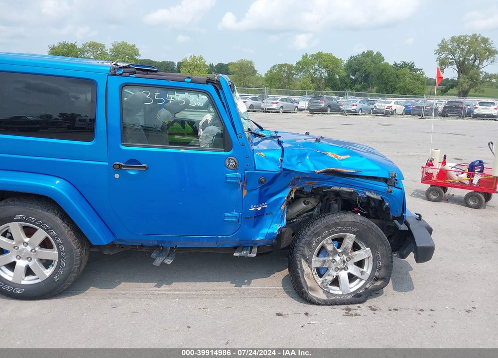 2016 JEEP WRANGLER SAHARA VIN: 1C4AJWBG7GL146984
