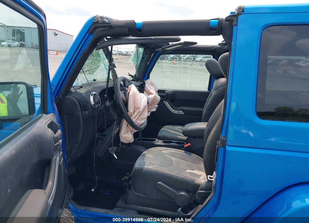 2016 JEEP WRANGLER SAHARA VIN: 1C4AJWBG7GL146984