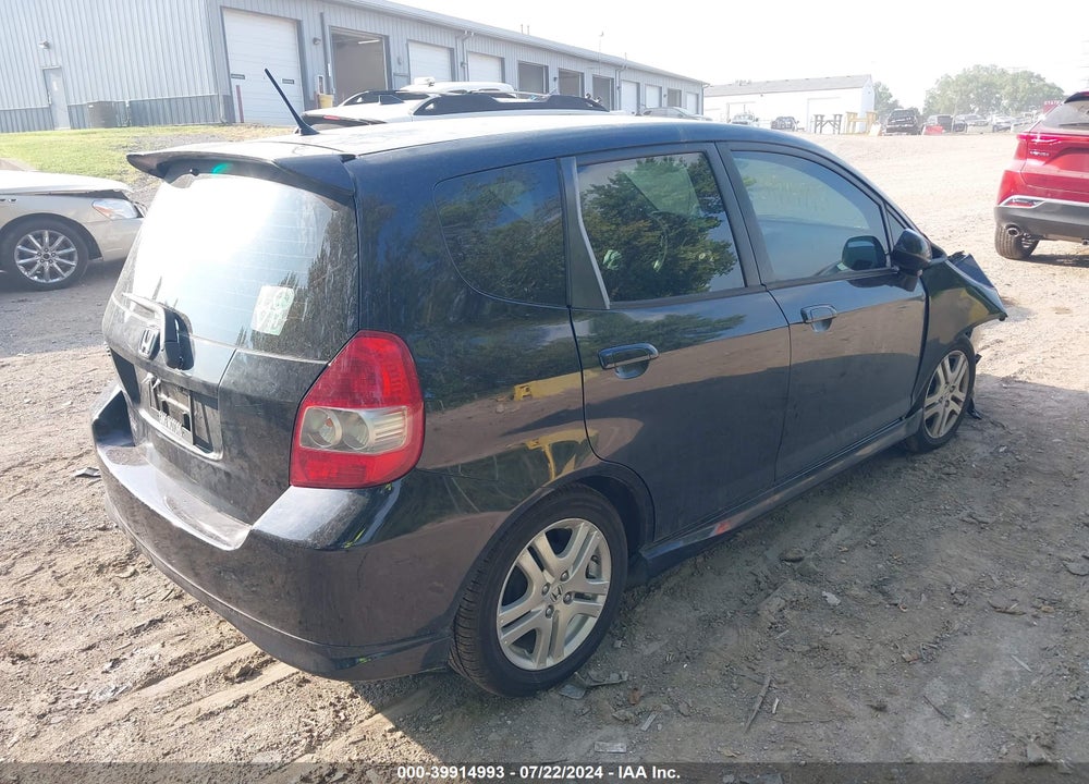 2008 HONDA FIT VIN: JHMGD38618S060851