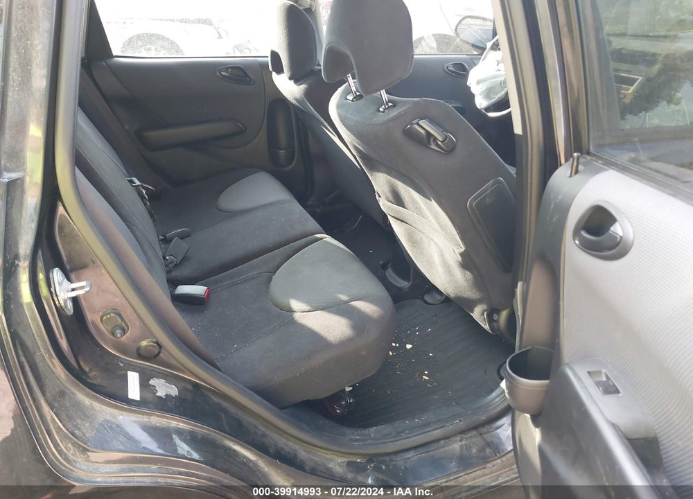 2008 HONDA FIT VIN: JHMGD38618S060851