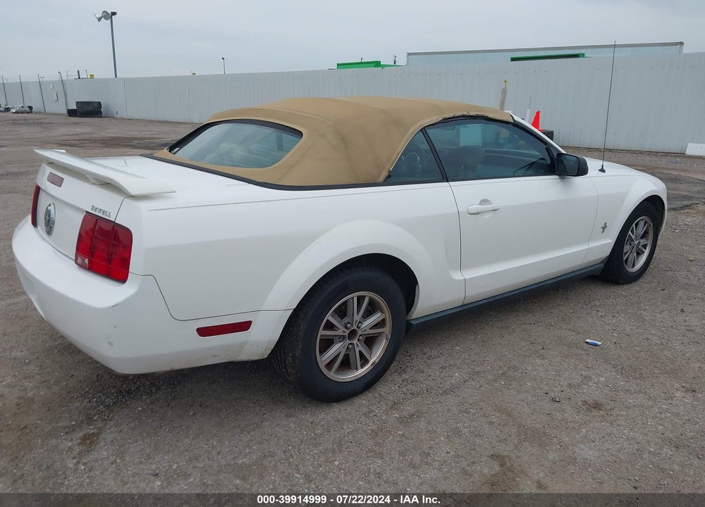 2005 FORD MUSTANG VIN: 1ZVHT84N755253452