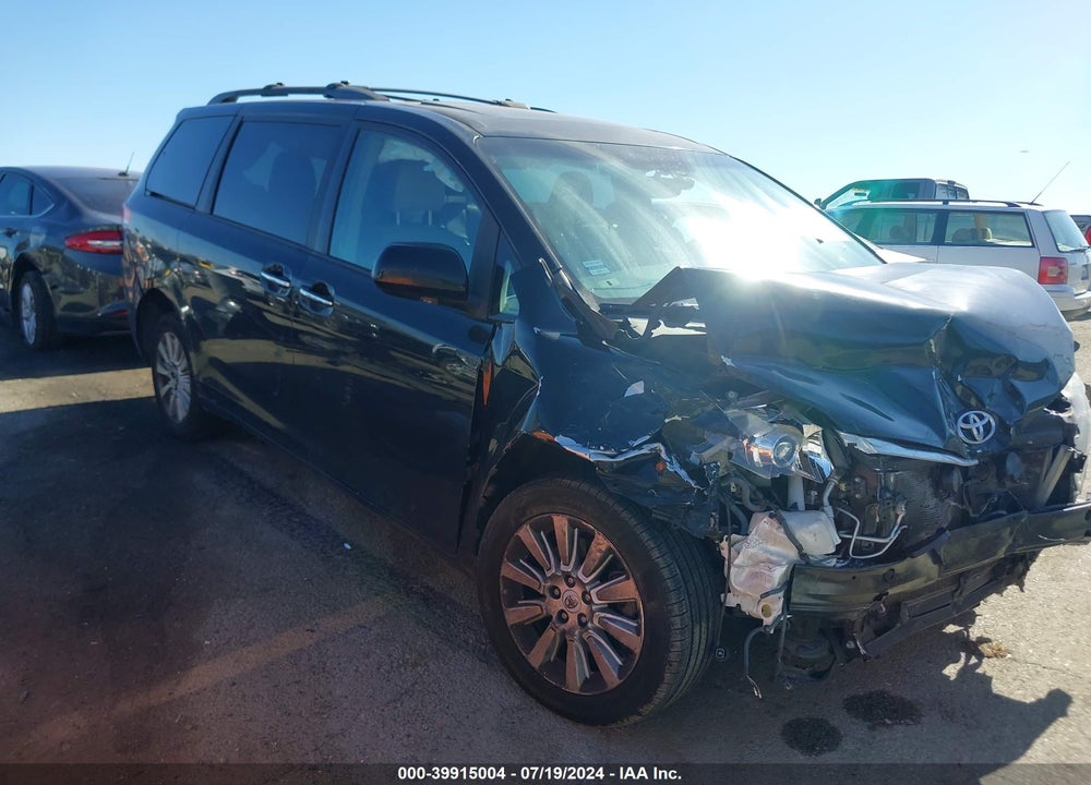 2012 TOYOTA SIENNA LIMITED V6 7 PASSENGER VIN: 5TDYK3DC0CS213891