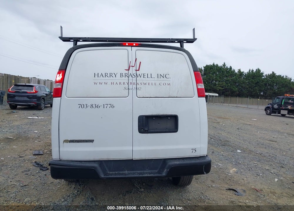 2021 CHEVROLET EXPRESS CARGO RWD 2500 REGULAR WHEELBASE WT VIN: 1GCWGAFP2M1198287