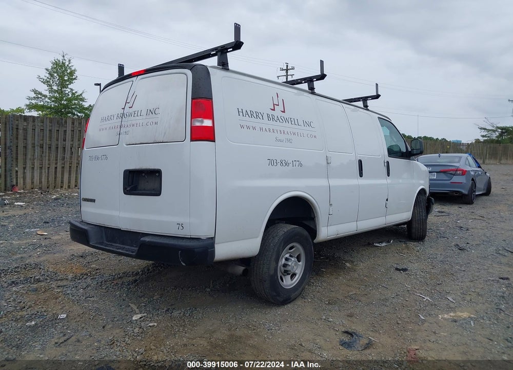 2021 CHEVROLET EXPRESS CARGO RWD 2500 REGULAR WHEELBASE WT VIN: 1GCWGAFP2M1198287