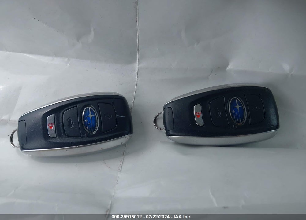 2017 SUBARU LEGACY 3.6R LIMITED VIN: 4S3BNEN60H3023941