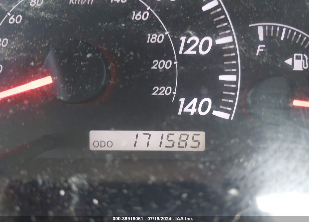 2005 TOYOTA CAMRY LE VIN: 4T1BE32K85U640012