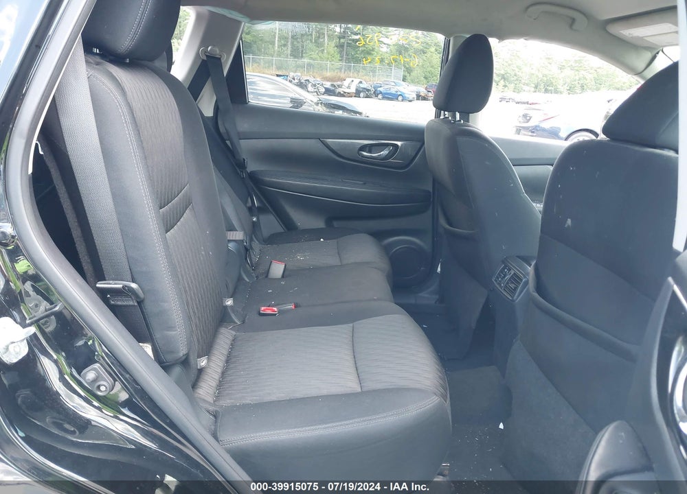 2017 NISSAN ROGUE S VIN: 5N1AT2MM0HC780723