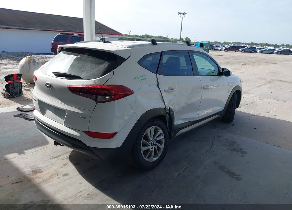 2017 HYUNDAI TUCSON SE VIN: KM8J3CA41HU291669