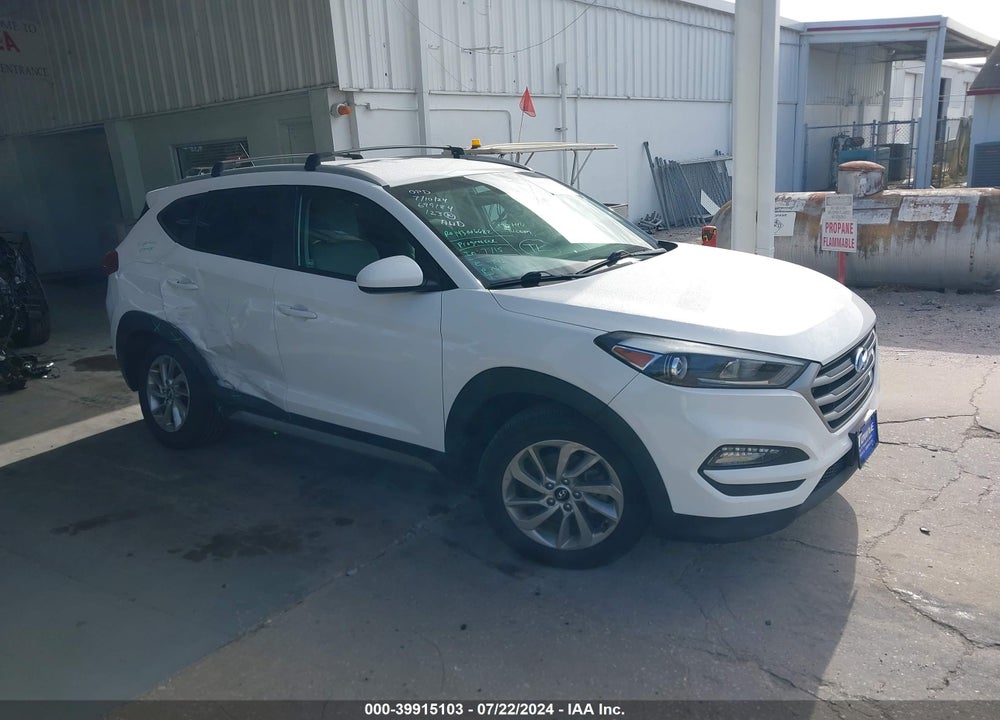 2017 HYUNDAI TUCSON SE VIN: KM8J3CA41HU291669
