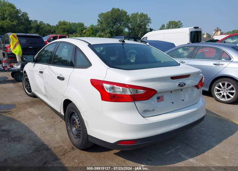 2013 FORD FOCUS S VIN: 1FADP3E28DL237581