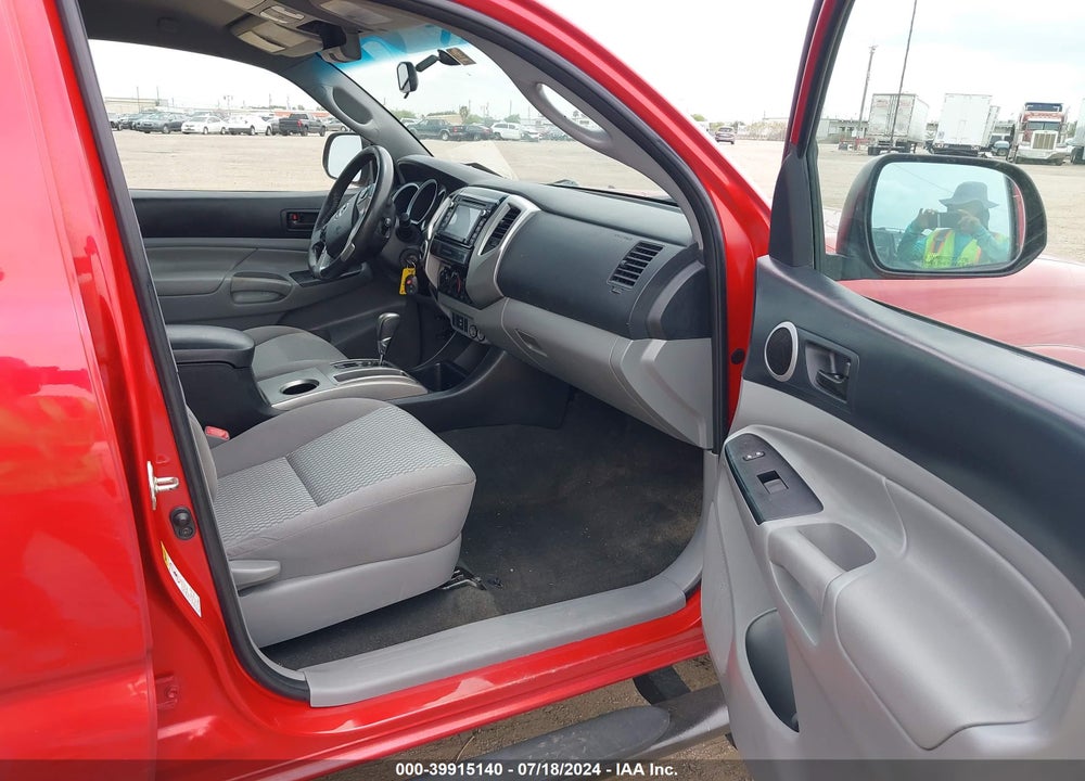 2015 TOYOTA TACOMA BASE V6 VIN: 5TFLU4EN5FX121099