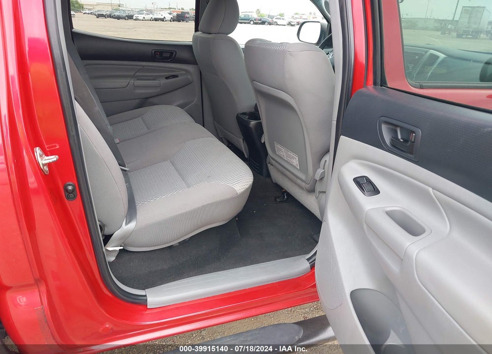2015 TOYOTA TACOMA BASE V6 VIN: 5TFLU4EN5FX121099