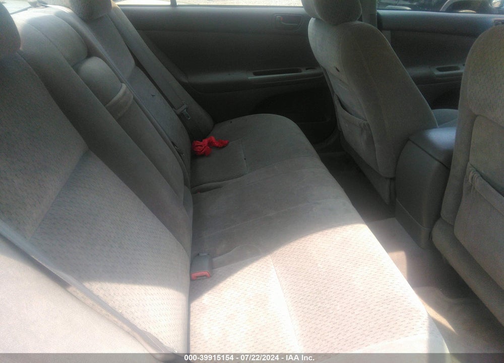 2004 TOYOTA CAMRY LE VIN: 4T1BE32K44U370355